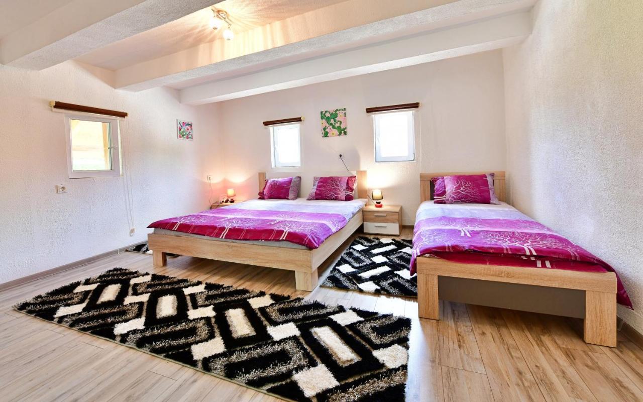 House Luna Rakovica Εξωτερικό φωτογραφία