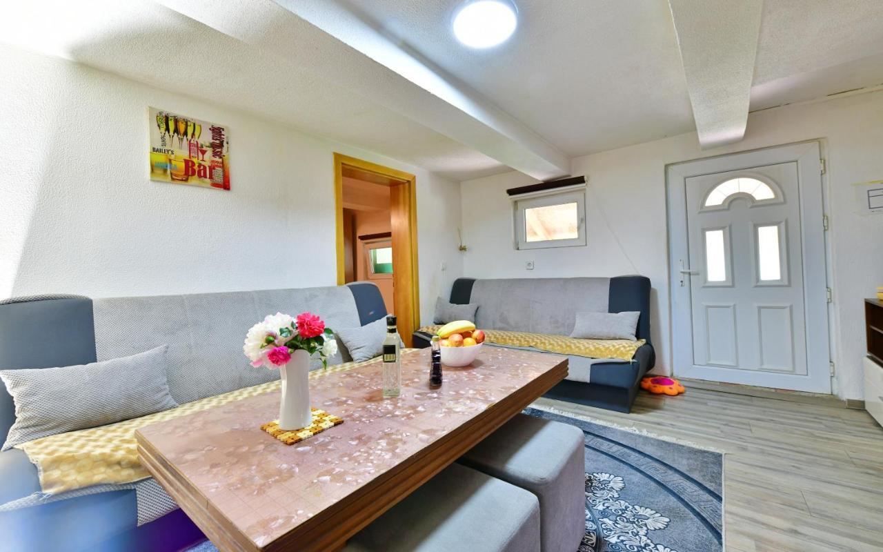 House Luna Rakovica Εξωτερικό φωτογραφία