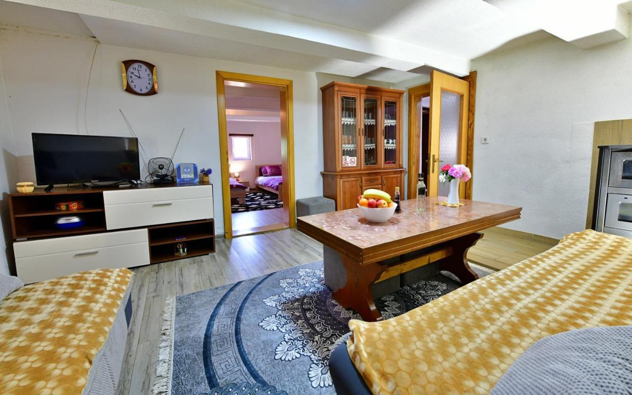 House Luna Rakovica Εξωτερικό φωτογραφία